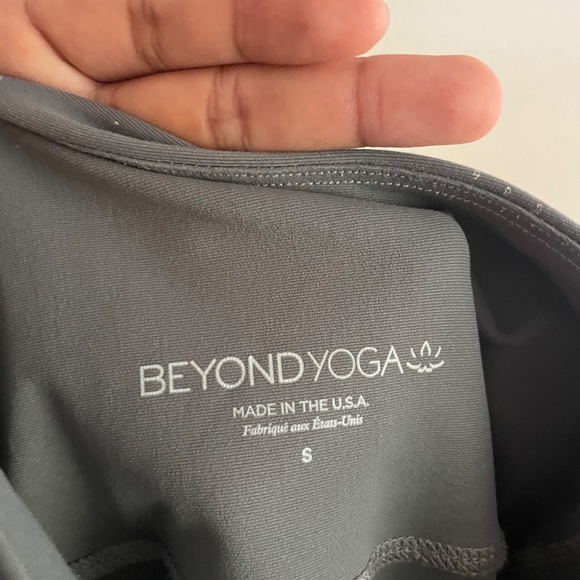 Beyond Yoga Sportflex Alloy Ombre High Waisted Midi Yoga Leggings - Picture 7 of 7